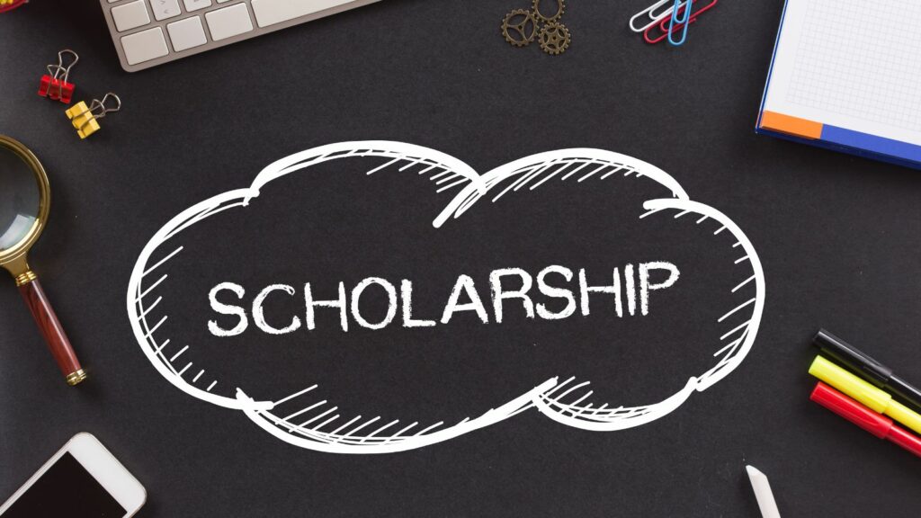 graphic design scholarships